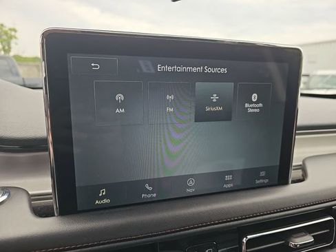 Used 2023 Lincoln Aviator AWD w/ Premium Package image 17