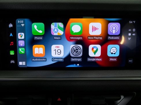 Certified 2025 Porsche Cayenne Coupe image 16