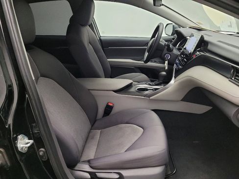 Used 2021 Toyota Camry LE w/ Carpet Mat Package (TMS) image 21