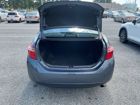 Used 2017 Toyota Corolla LE w/ Carpet Mat Package (TMS) FWD image 16