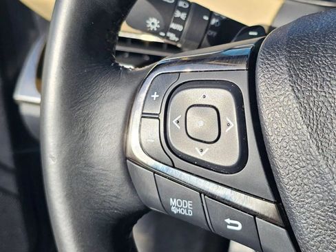 Used 2014 Toyota Avalon Limited FWD image 25