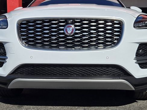 Used 2021 Jaguar E-PACE SE image 13