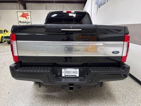 Used 2019 Ford F250 Platinum w/ Platinum Ultimate Package image 8