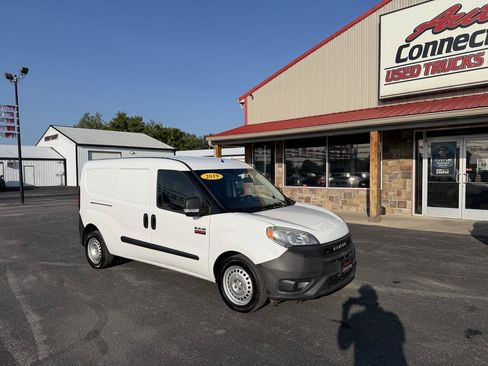 Used 2019 RAM ProMaster City Tradesman FWD image 2