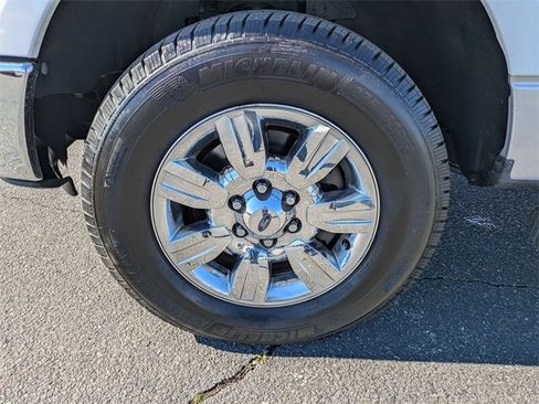 Used 2012 Ford F150 XLT w/ XLT Chrome Pkg image 10