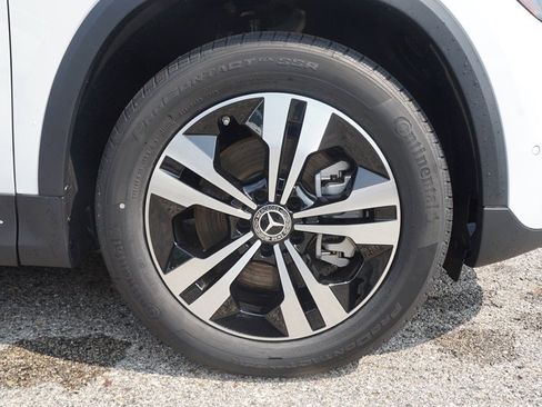 New 2025 Mercedes-Benz GLA 250 GLA 250 image 36