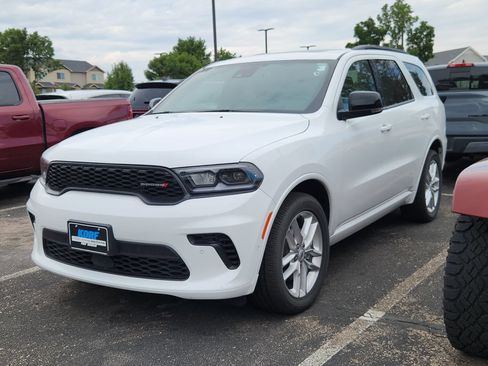 Used 2026 Dodge Durango GT AWD/4WD image 3