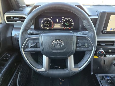 Used 2024 Toyota Tacoma TRD Sport image 21