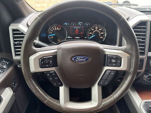 Used 2018 Ford F150 King Ranch w/ Equipment Group 601A Luxury AWD/4WD image 12