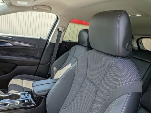 Certified 2023 Buick Envision Preferred FWD image 12