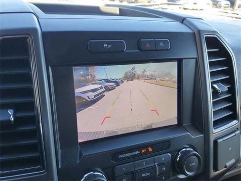 Used 2020 Ford F150 XLT w/ Trailer Tow Package image 23