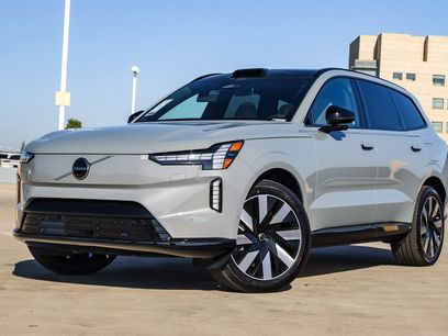 New 2025 Volvo EX90 Plus w/ Protection Package Premier