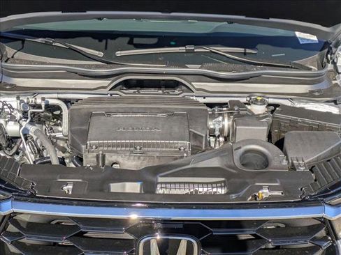 New 2025 Honda Pilot Touring image 17