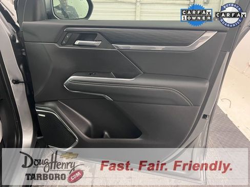 Used 2025 GMC Acadia Elevation image 43