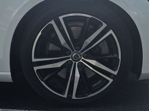 Used 2019 Volvo S60 T6 R-Design AWD/4WD image 40