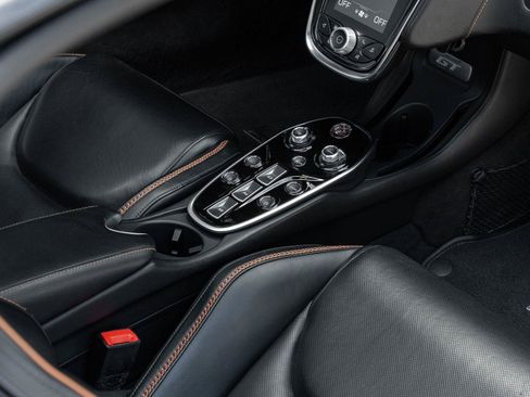 Used 2023 McLaren GT RWD image 48