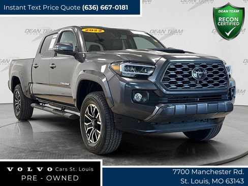 Used 2022 Toyota Tacoma TRD Sport w/ TRD Premium Sport Package AWD/4WD image 1