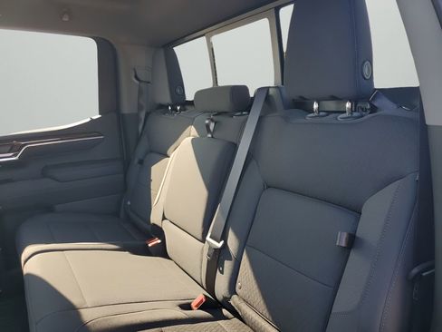 New 2026 GMC Sierra 1500 Elevation image 19