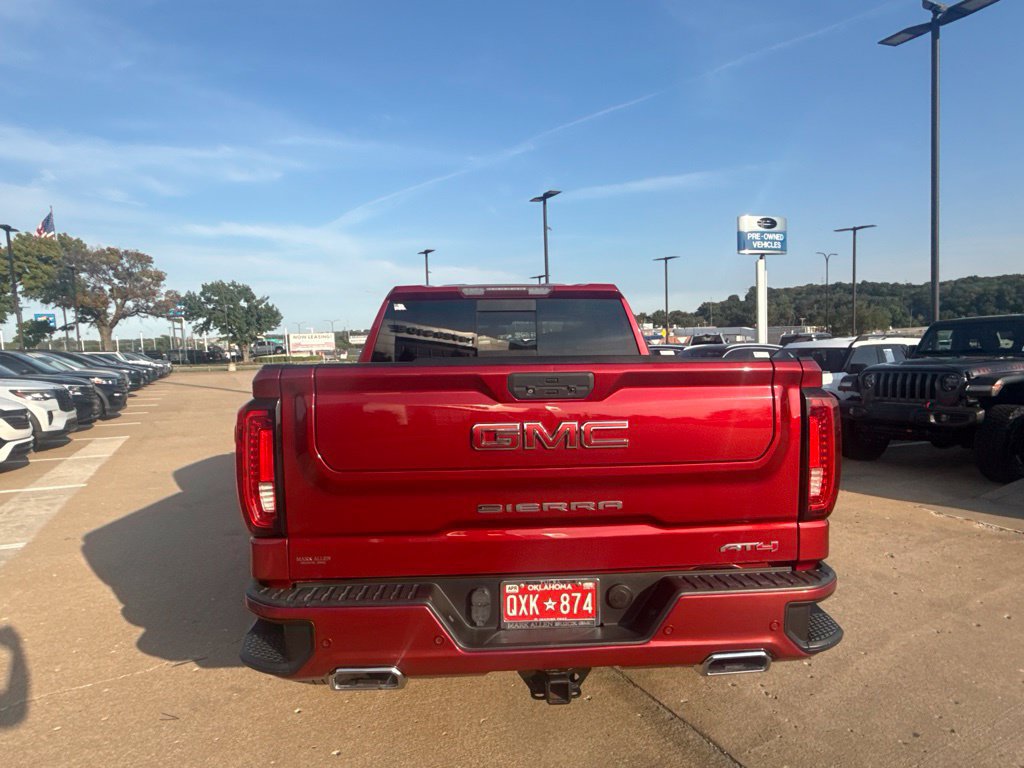 Used 2019 GMC Sierra 1500 AT4 w/ AT4 Premium Package AWD/4WD image 4
