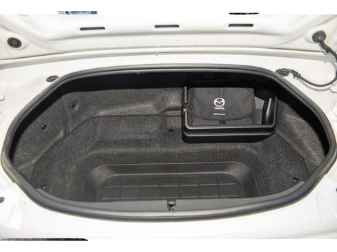 Used 2018 MAZDA MX-5 Miata RF Grand Touring image 7