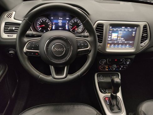 Used 2021 Jeep Compass Latitude FWD image 22