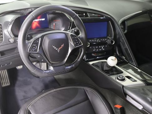 Used 2016 Chevrolet Corvette Stingray image 11