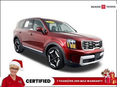 Used 2024 Kia Telluride S w/ S Sunroof Package