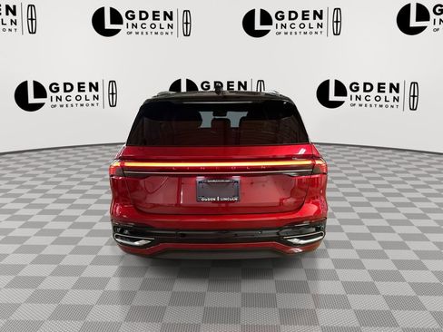 Used 2024 Lincoln Nautilus Reserve w/ Equipment Group 202A image 7