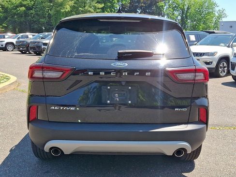 Used 2024 Ford Escape Active AWD/4WD image 5