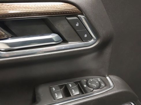 Certified 2023 Chevrolet Silverado 1500 LT w/ Z71 Off-Road Package image 25