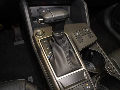 New 2026 Kia Sportage EX image 17