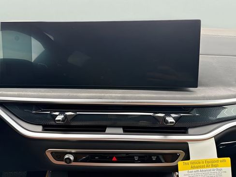 New 2026 BMW X5 xDrive50e AWD/4WD image 18