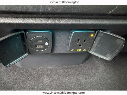 Used 2023 Ford F150 Lariat w/ Equipment Group 502A High image 32