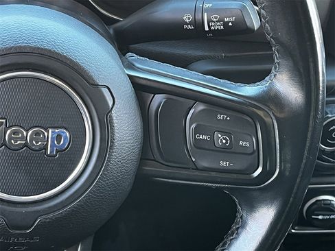 Used 2020 Jeep Gladiator Sport w/ Quick Order Package 24S image 14