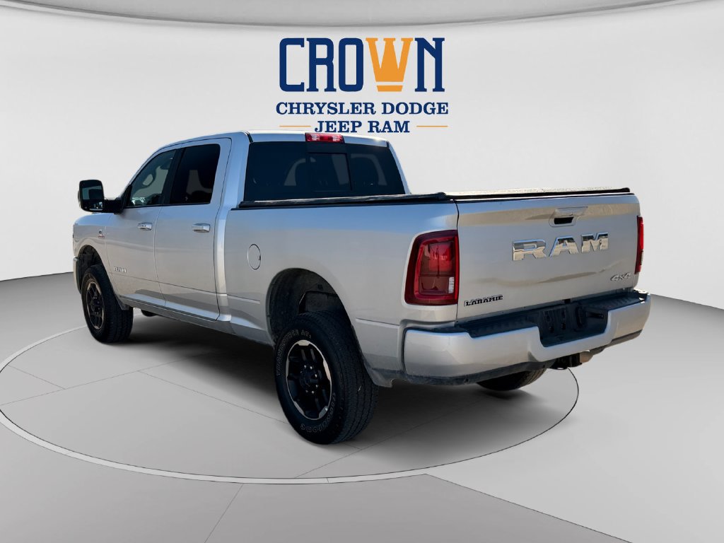Used 2026 RAM 2500 Laramie AWD/4WD image 5