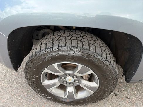 Used 2020 Chevrolet Colorado Z71 AWD/4WD image 10