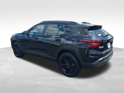New 2026 Chevrolet Trax ACTIV w/ Driver Confidence Package FWD image 3