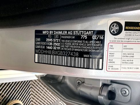 Used 2016 Mercedes-Benz E 350 4MATIC Wagon image 34