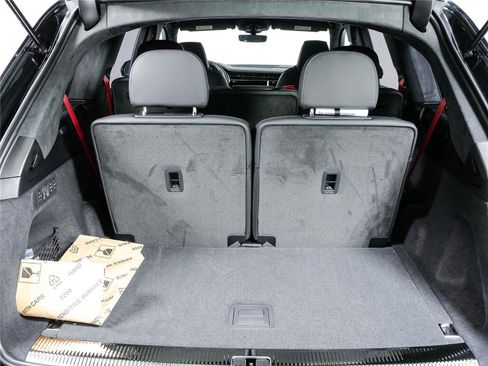 New 2026 Audi SQ7 Prestige AWD/4WD image 36