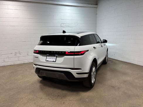 Used 2026 Land Rover Range Rover Evoque S AWD/4WD image 7
