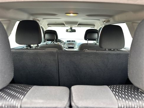 Used 2018 Dodge Journey SE w/ Connectivity Group FWD image 42