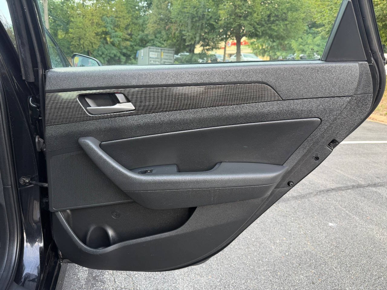 Used 2018 Hyundai Sonata Limited FWD image 15
