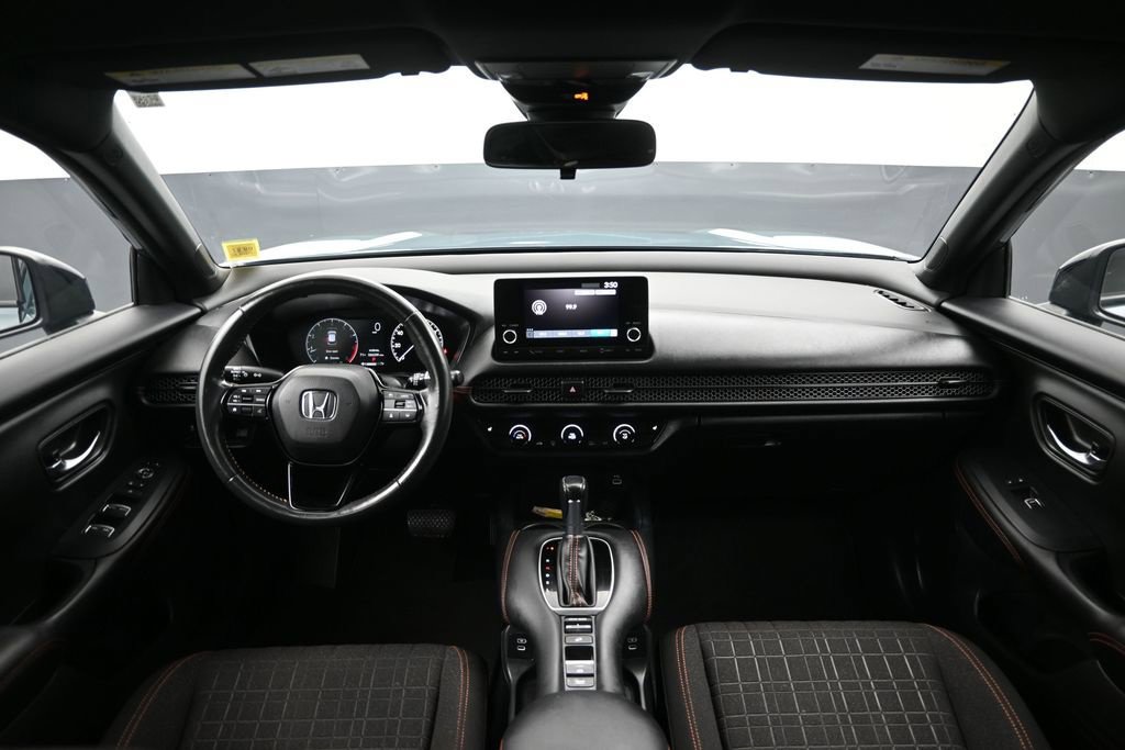 Certified 2024 Honda HR-V Sport image 20
