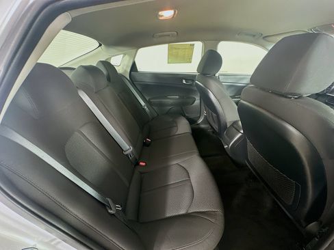 Used 2020 Kia Optima LX FWD image 40