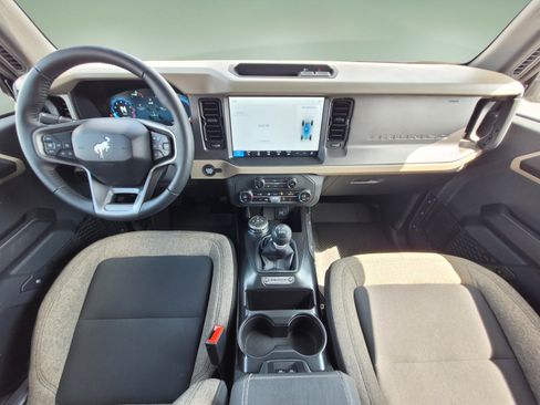 Used 2025 Ford Bronco Big Bend AWD/4WD image 15