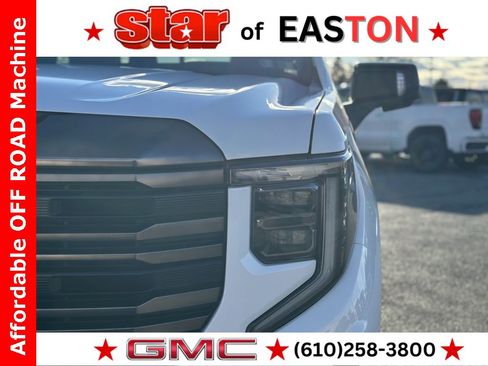 Used 2022 GMC Sierra 1500 AT4X image 29