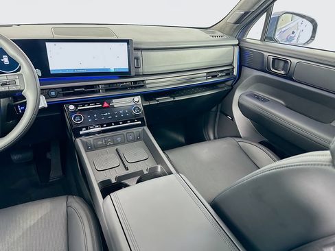 Certified 2025 Hyundai Santa Fe Calligraphy AWD/4WD image 24