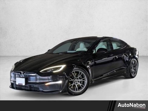 Used 2022 Tesla Model S image 1