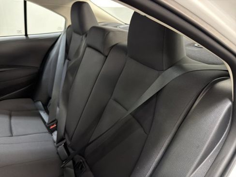 Used 2025 Toyota Corolla LE FWD image 8