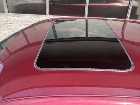 Used 2020 Dodge Charger SXT w/ Leather Interior Group RWD image 8